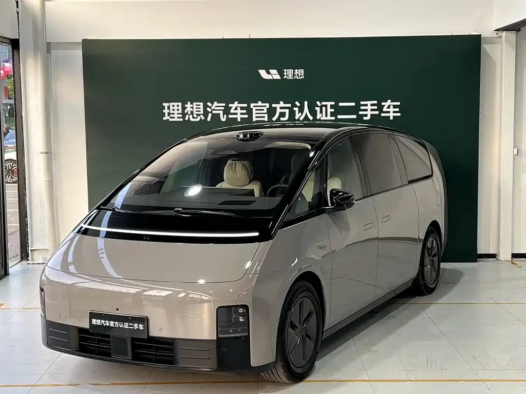 Li Auto Li MEGA 2025
