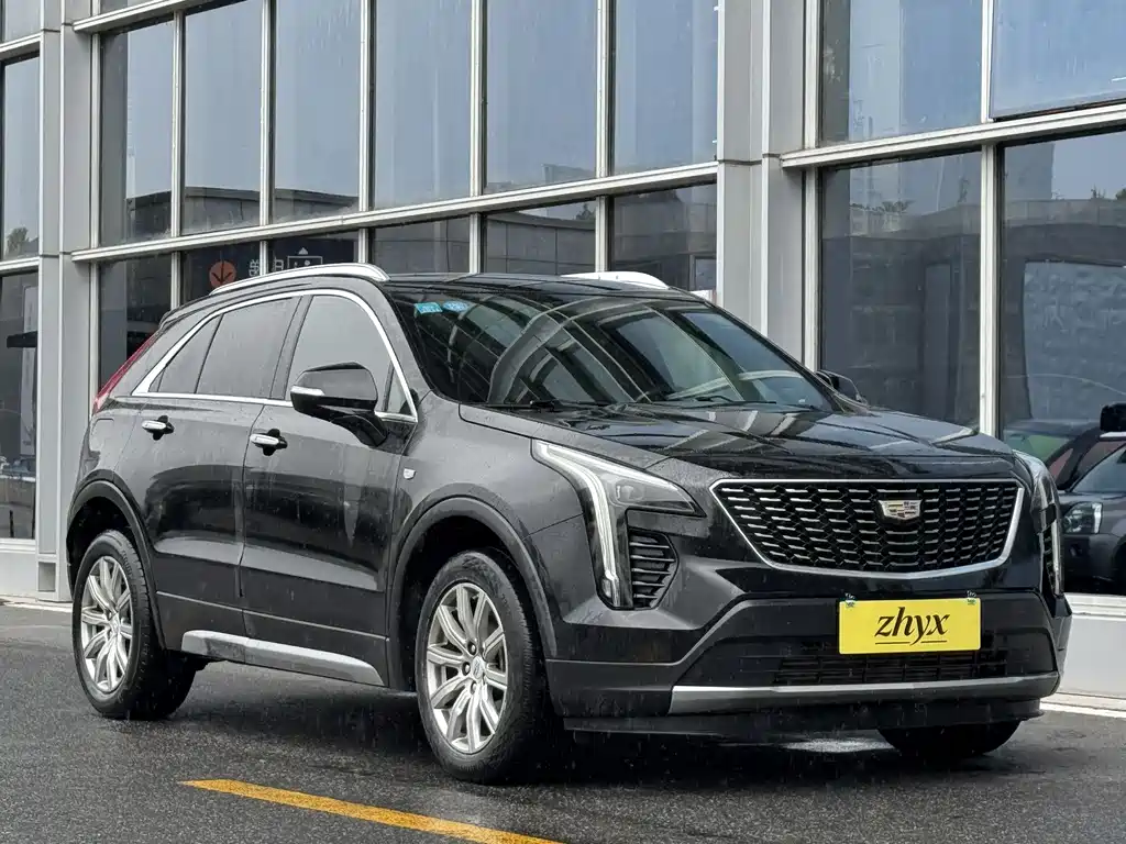 Cadillac XT4 2019 — фото 3