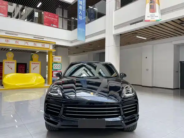 Porsche Cayenne 2022