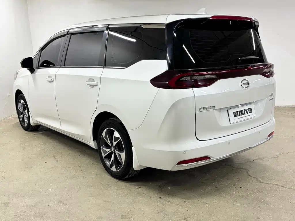 GAC Motor Trumpchi M6 2022 — фото 6