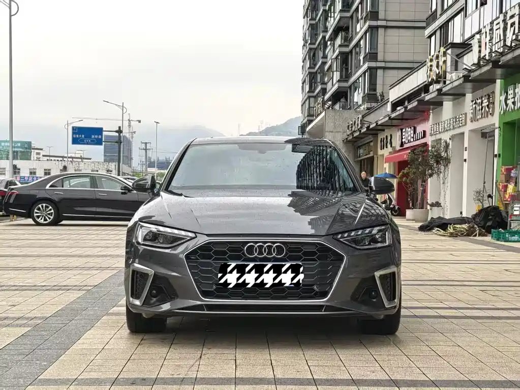 Audi A4L 2022 — фото 2