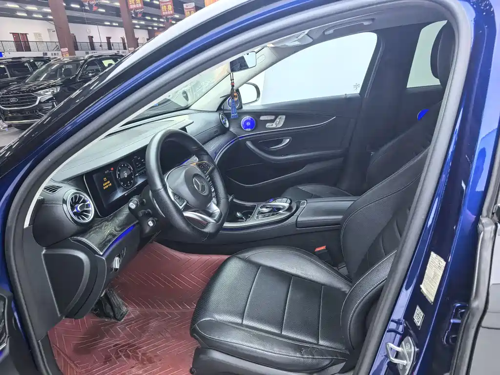 Mercedes-Benz E-Class 2016