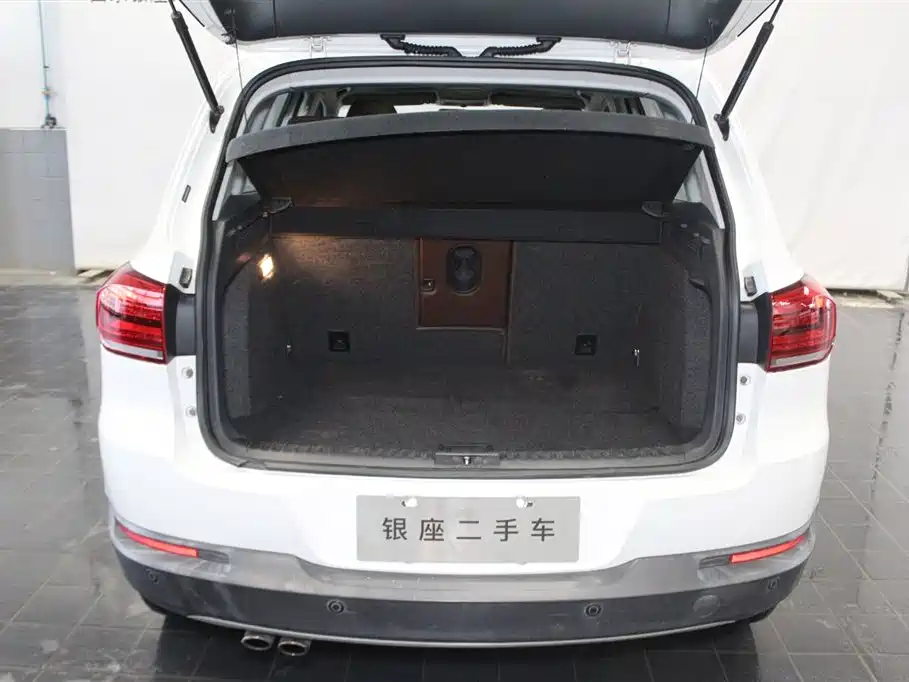 Volkswagen Tiguan 2014