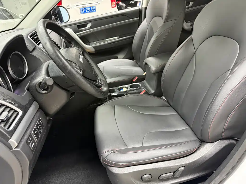 Haval H6 2017 — фото 11