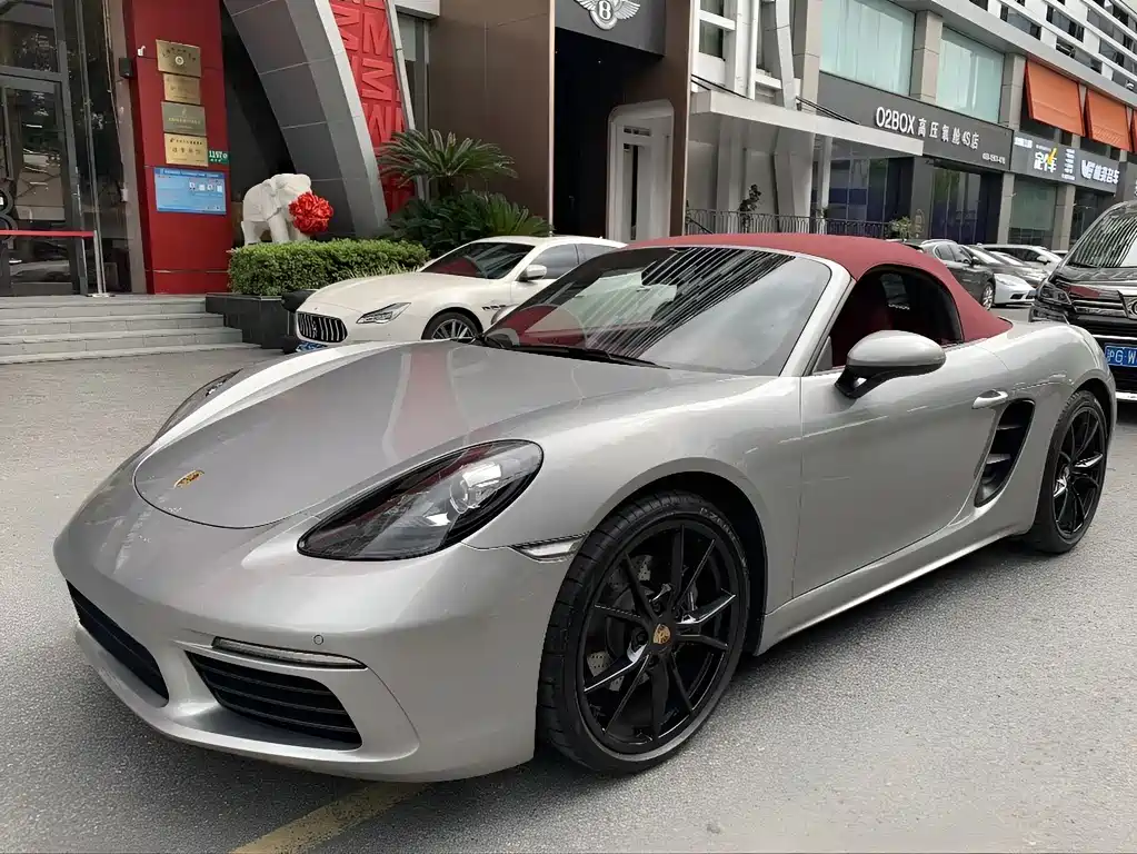 Porsche 718 2023 — фото 1