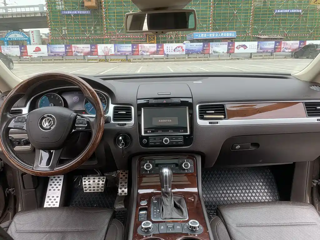 Volkswagen Touareg 2011