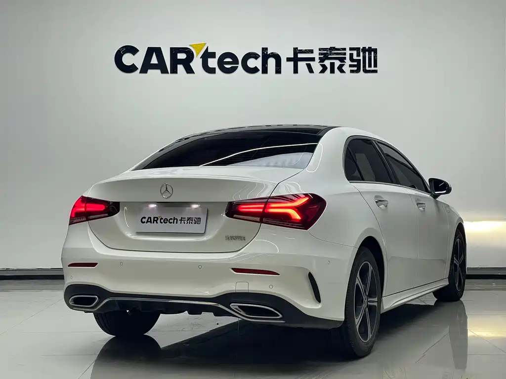 Mercedes-Benz A-Class 2023 — фото 7
