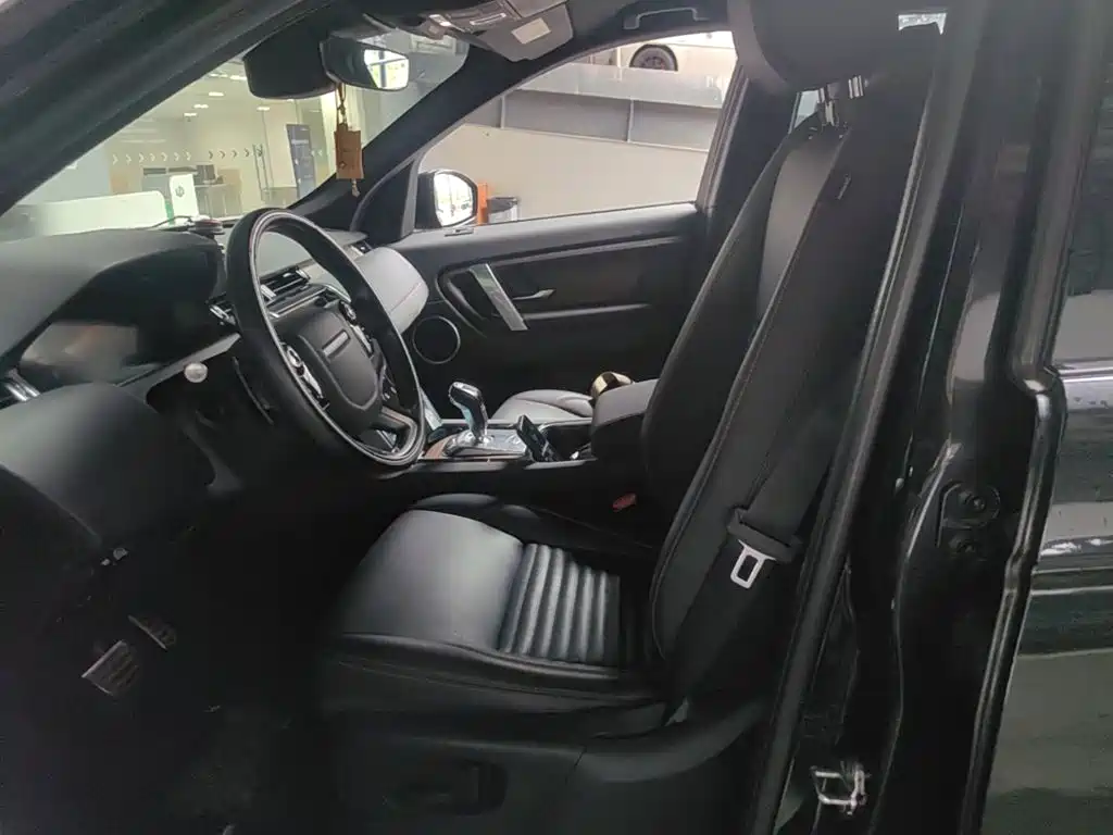 Land Rover Discovery Sport 2020 — фото 22