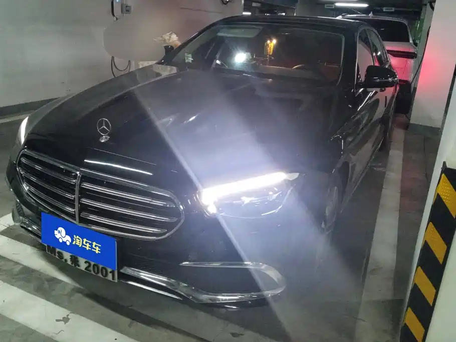 Mercedes-Benz E-Class 2021
