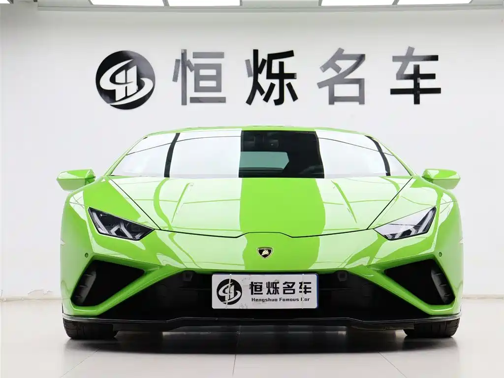 Lamborghini Huracán 2021 — фото 26