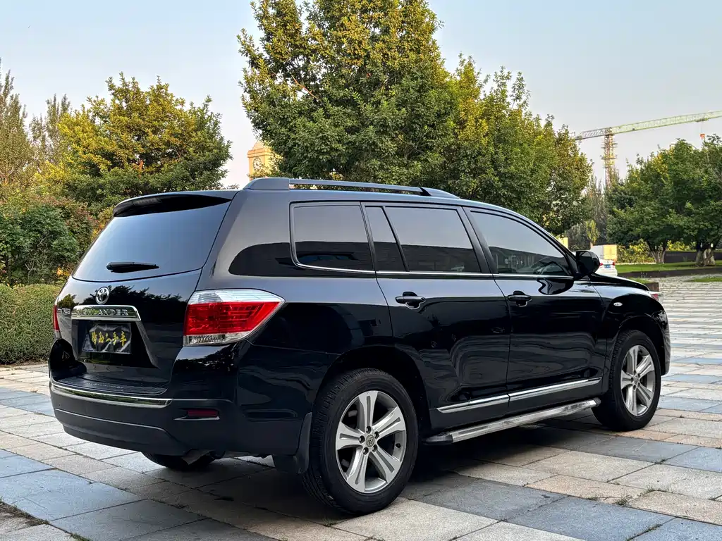 Toyota Highlander 2014 — фото 7