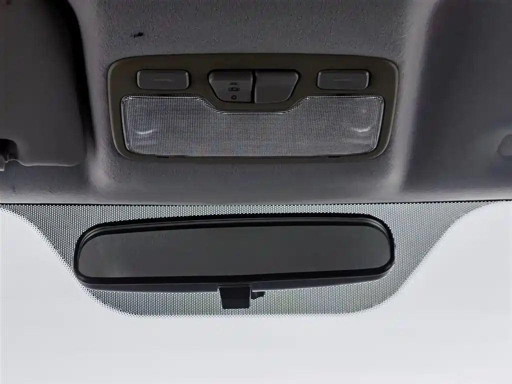 JAC Refine Refine M3 2023 — фото 10