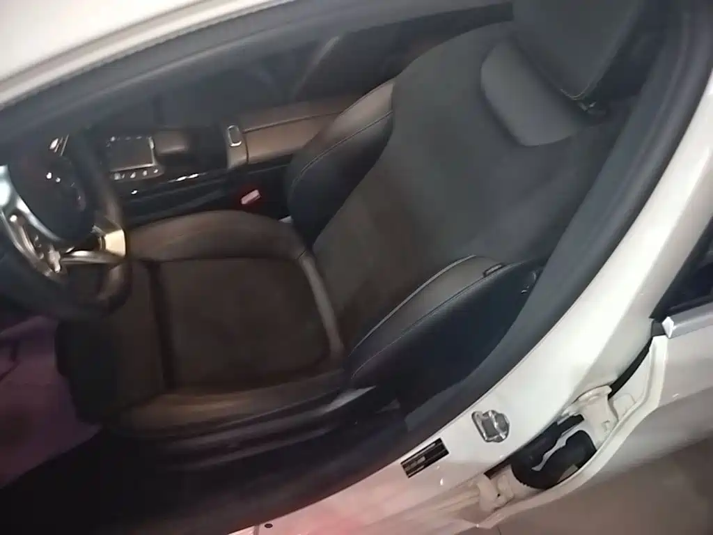 Mercedes-Benz A-Class 2023 — фото 15