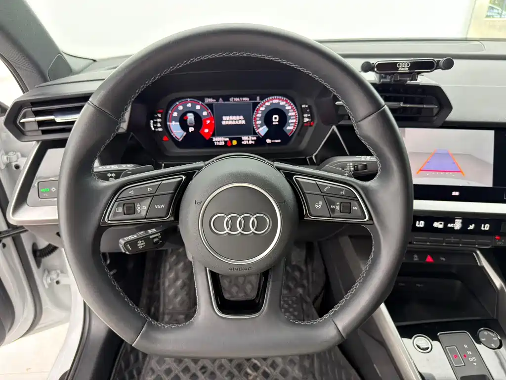 Audi A3 2022 — фото 11
