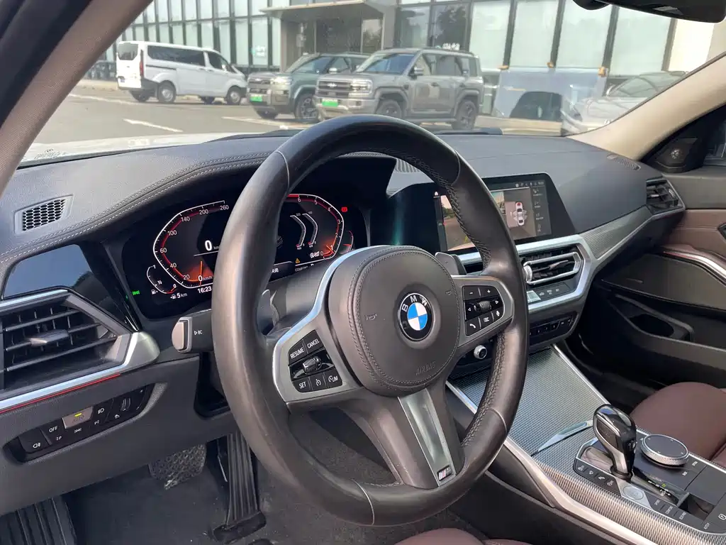 BMW 3 Series 2020