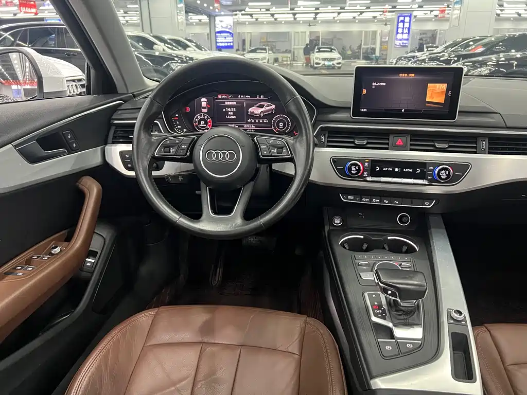 Audi A4L 2019 — фото 12
