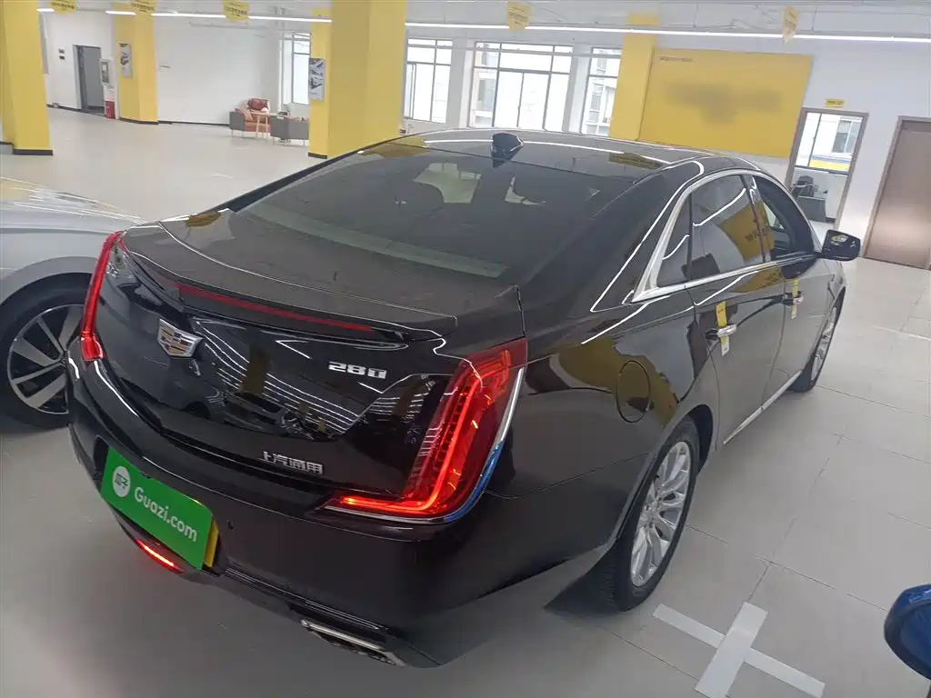 Cadillac XTS 2019 — фото 5