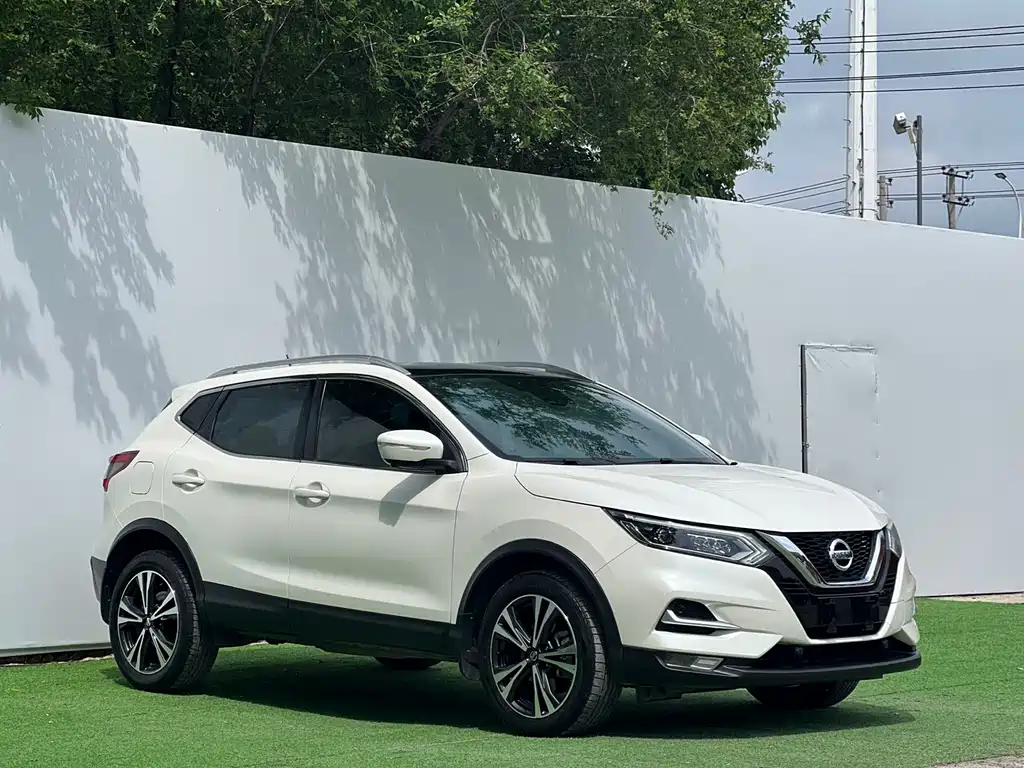 Nissan Qashqai 2022 — фото 3