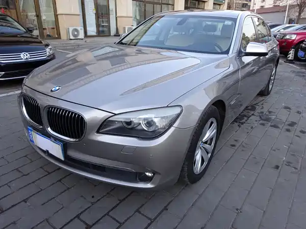 BMW 7 Series 2011