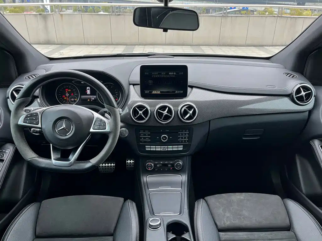 Mercedes-Benz B-Class 2018 — фото 6