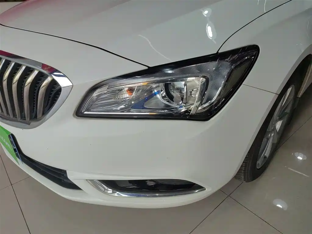 Buick Verano 2016 — фото 18