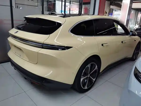 NIO ET5T 2024