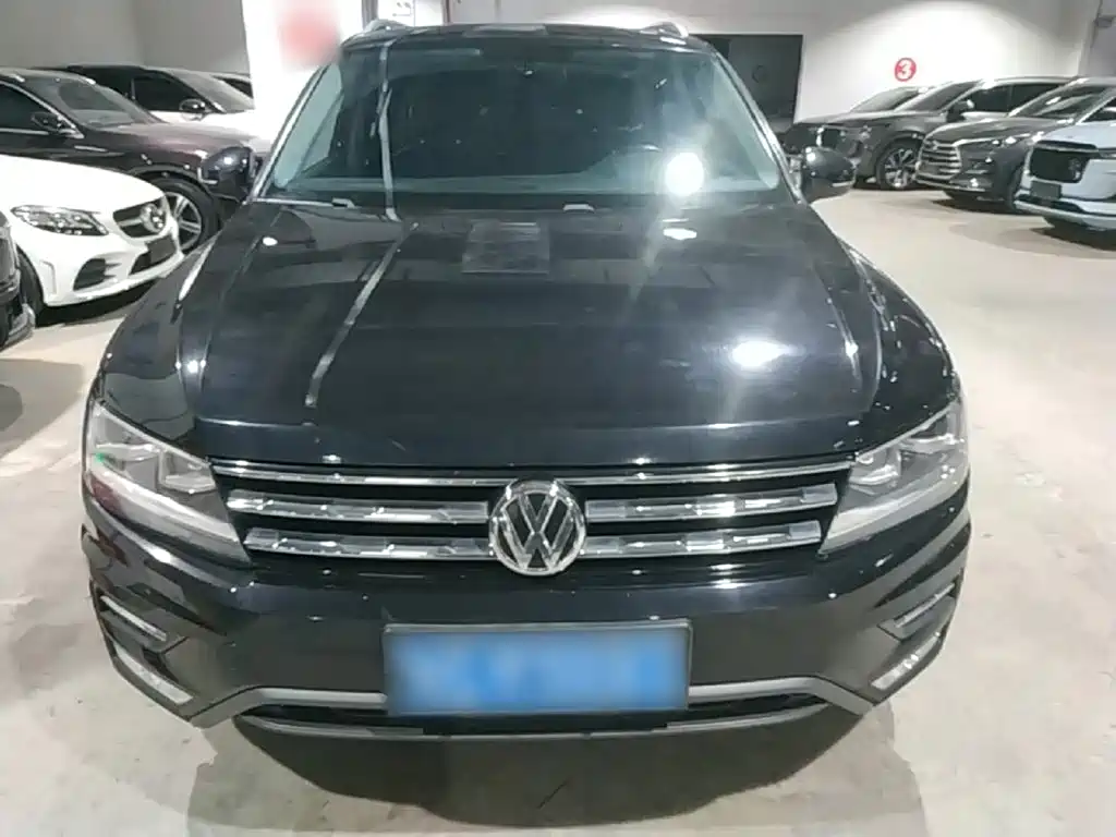 Volkswagen Tiguan L 2018 — фото 3
