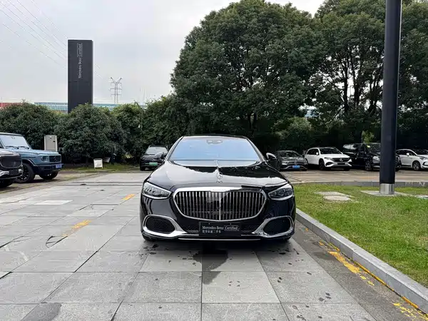 Mercedes-Benz Maybach S-Class 2023