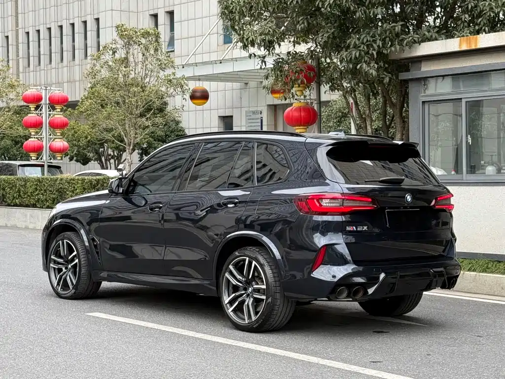 BMW X5 M 2022 — фото 4