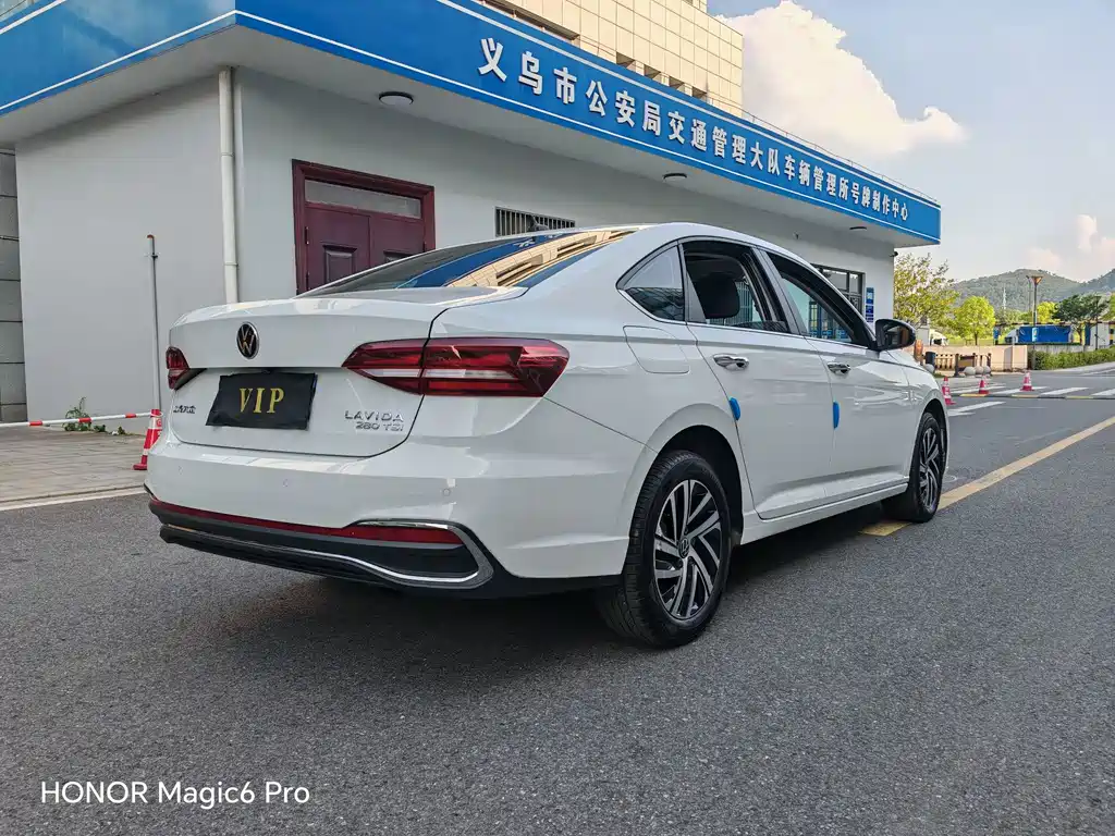 Volkswagen Lavida 2022