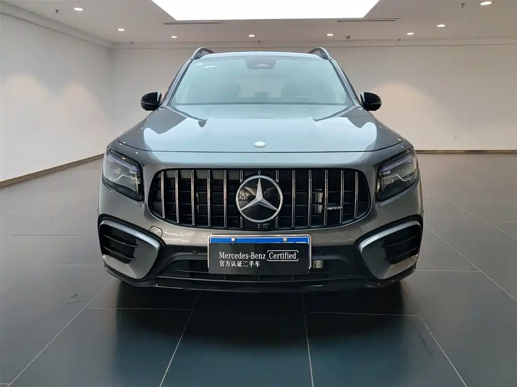 Mercedes-Benz GLB AMG 2025 — фото 2