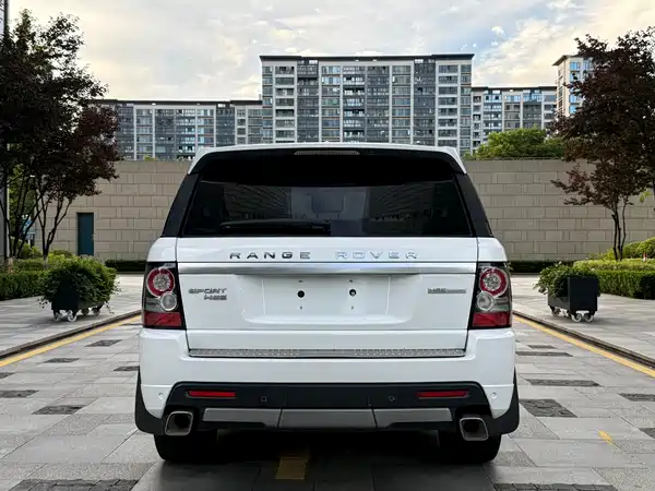 Land Rover Range Rover Sport 2013