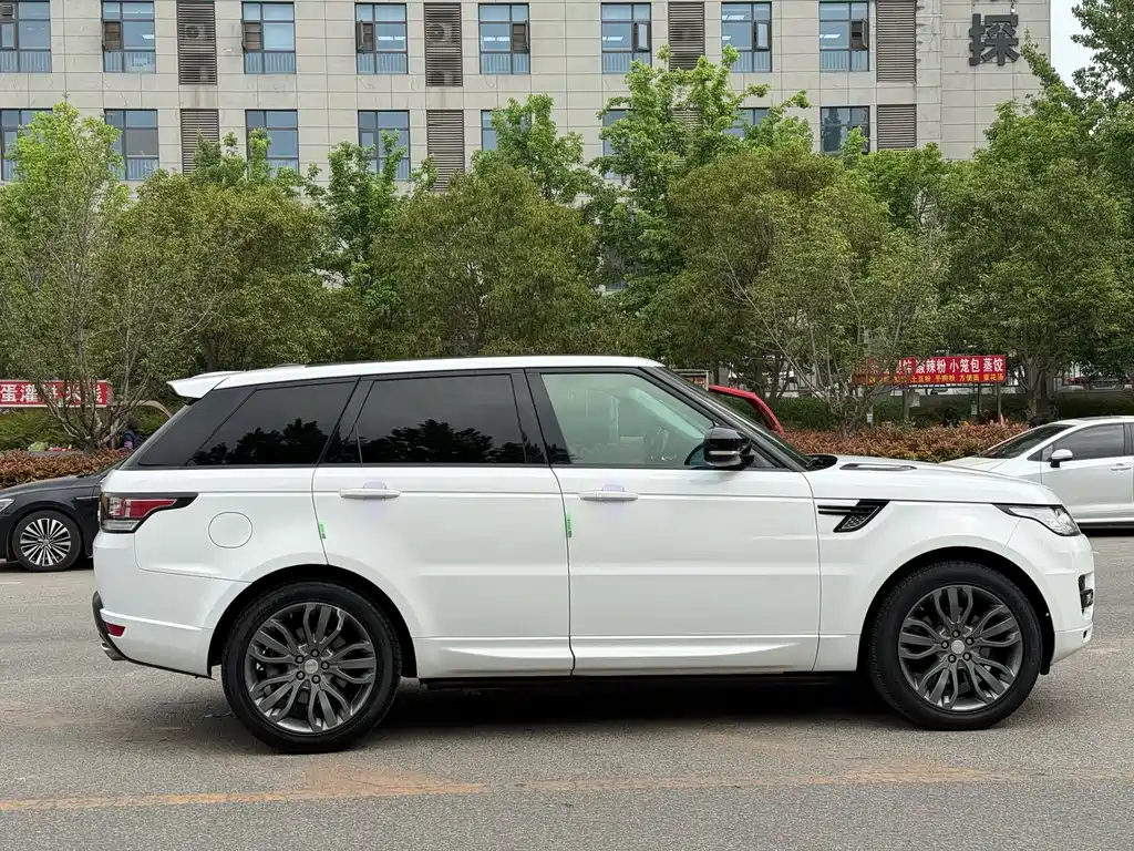 Land Rover Sport 2015 — фото 12