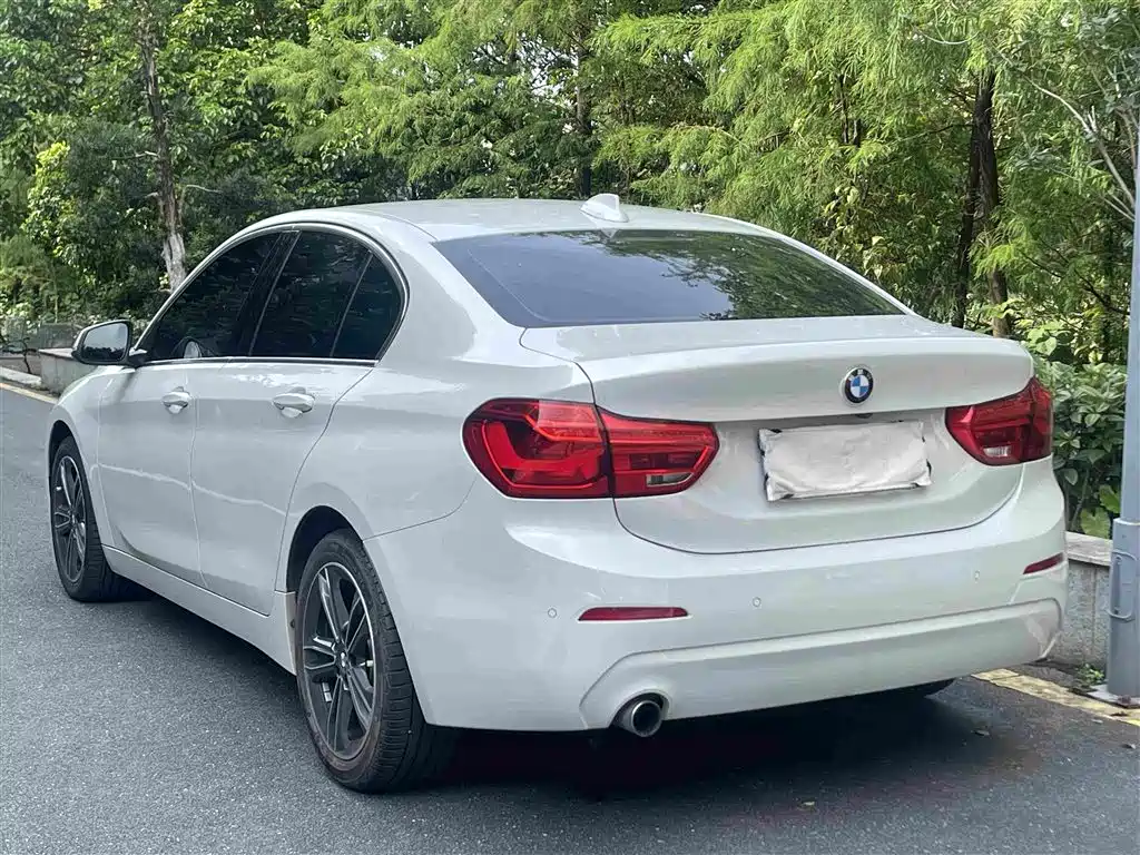 BMW 1 Series 2019