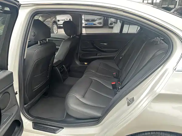 BMW 3 Series 2017