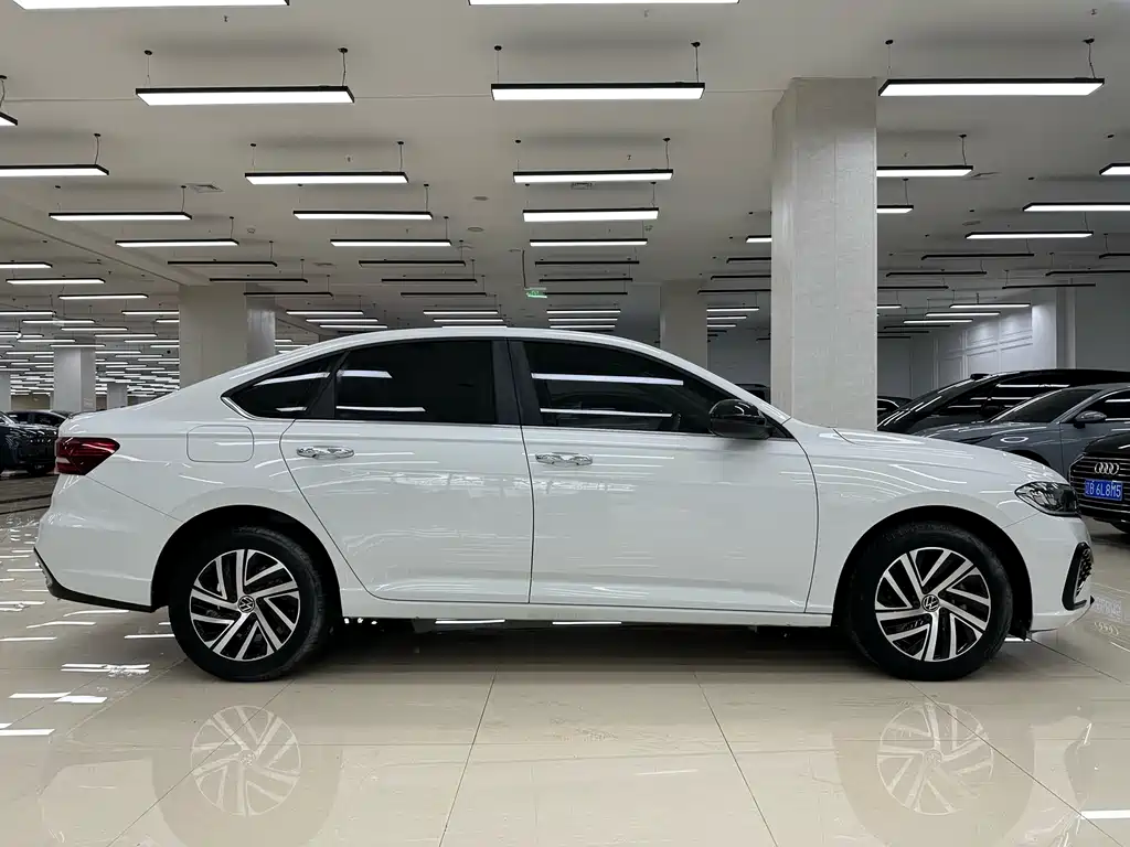 Volkswagen Lavida 2023