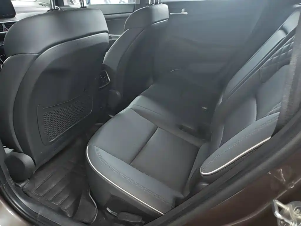 Hyundai Tucson 2020 — фото 17