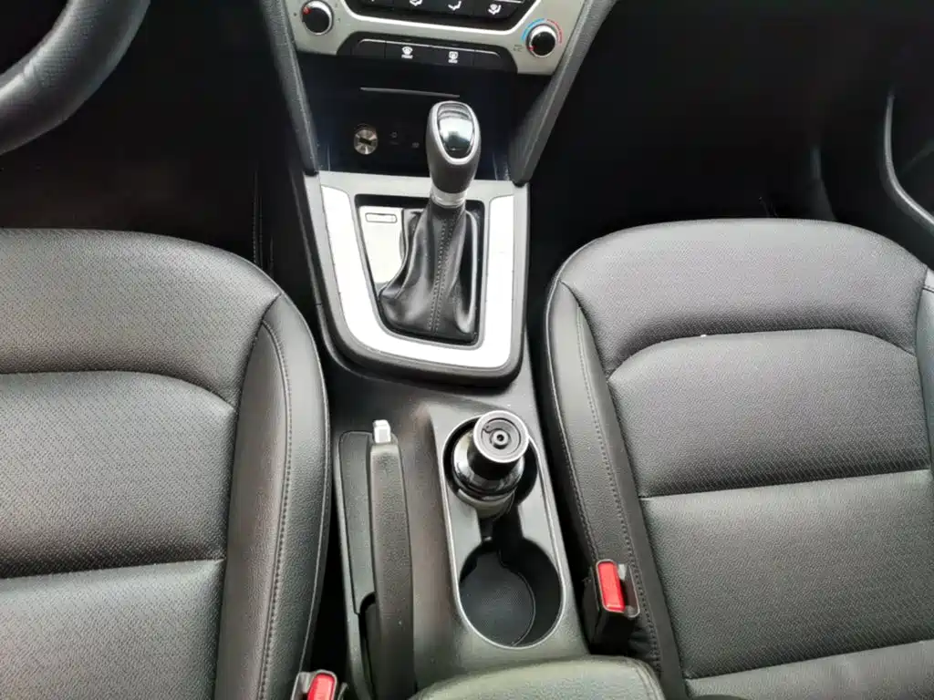 Hyundai Celesta 2016 — фото 14