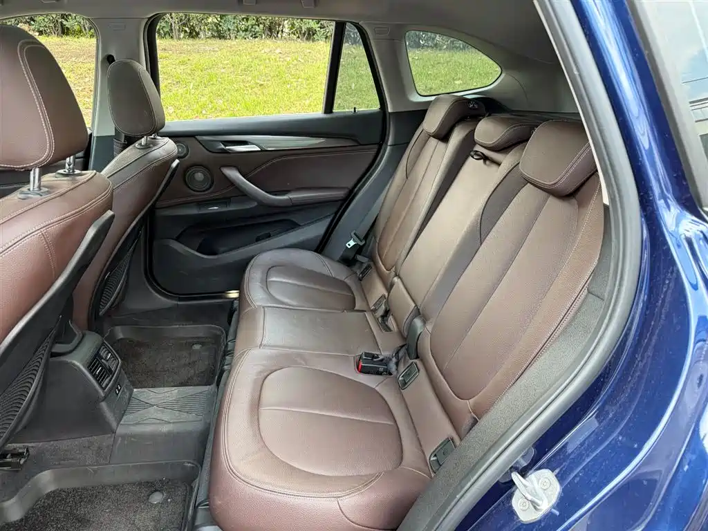 BMW X1 2019 — фото 10