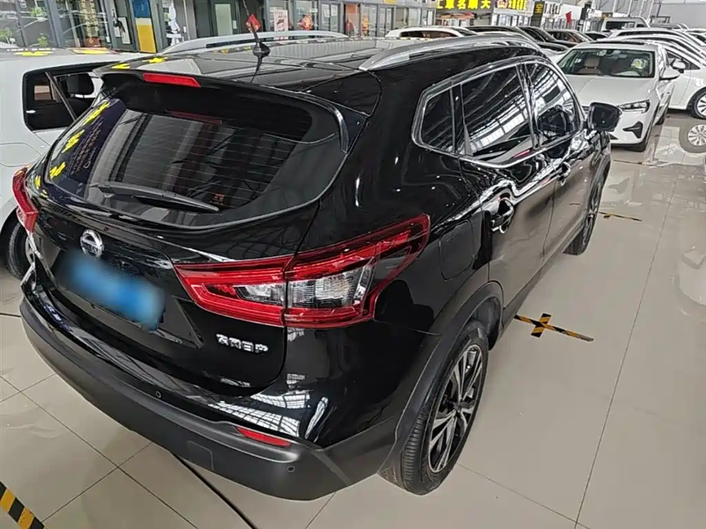 Nissan Qashqai 2023 — фото 7
