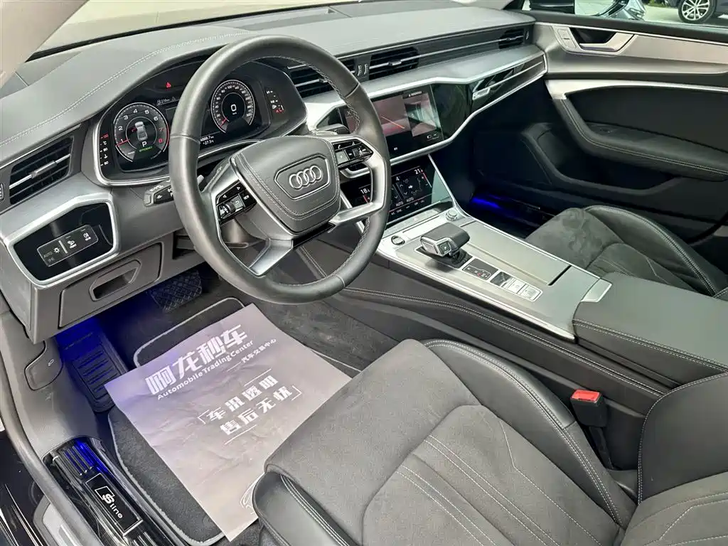 Audi A7L 2025 — фото 8