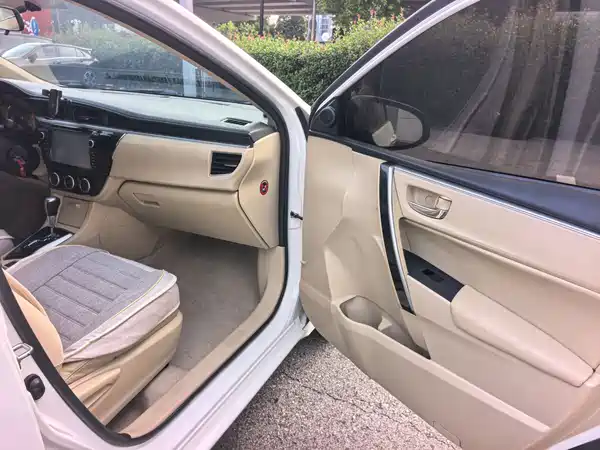 Toyota Corolla 2015