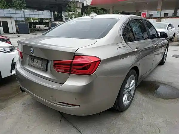BMW 3 Series 2017