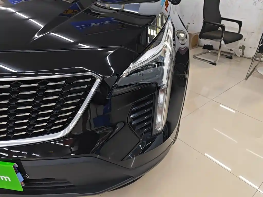 Cadillac XT4 2021 — фото 18