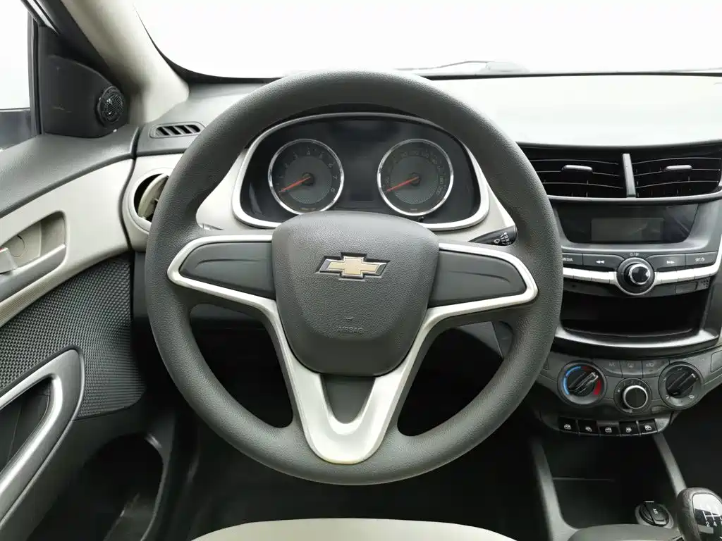 Chevrolet Sail 2017 — фото 11