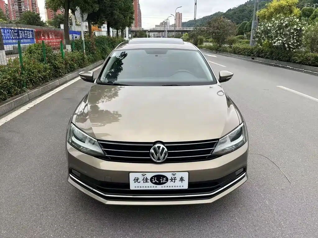 Volkswagen Sagitar 2017 — фото 1