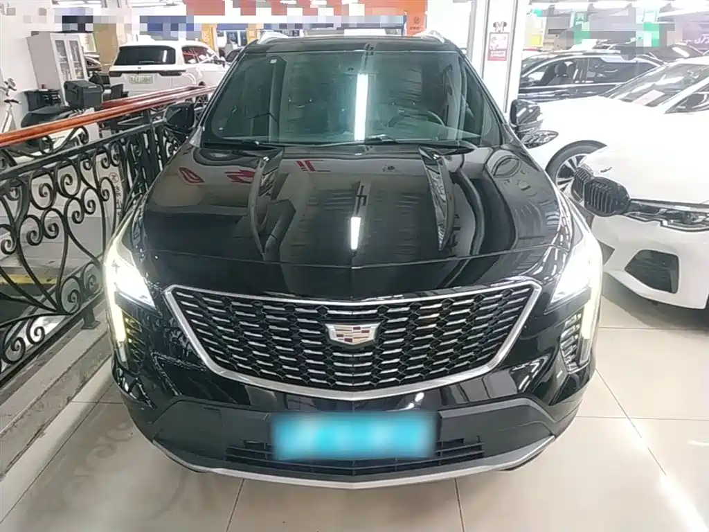 Cadillac XT4 2020 — фото 3
