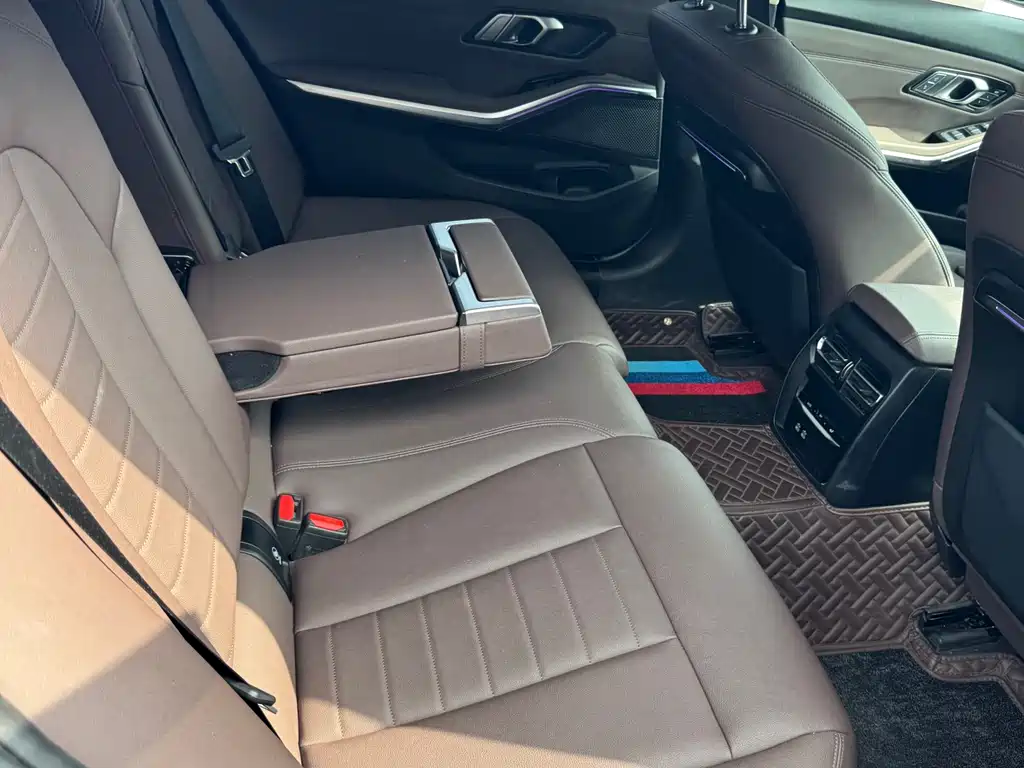 BMW 3 Series 2020 — фото 17