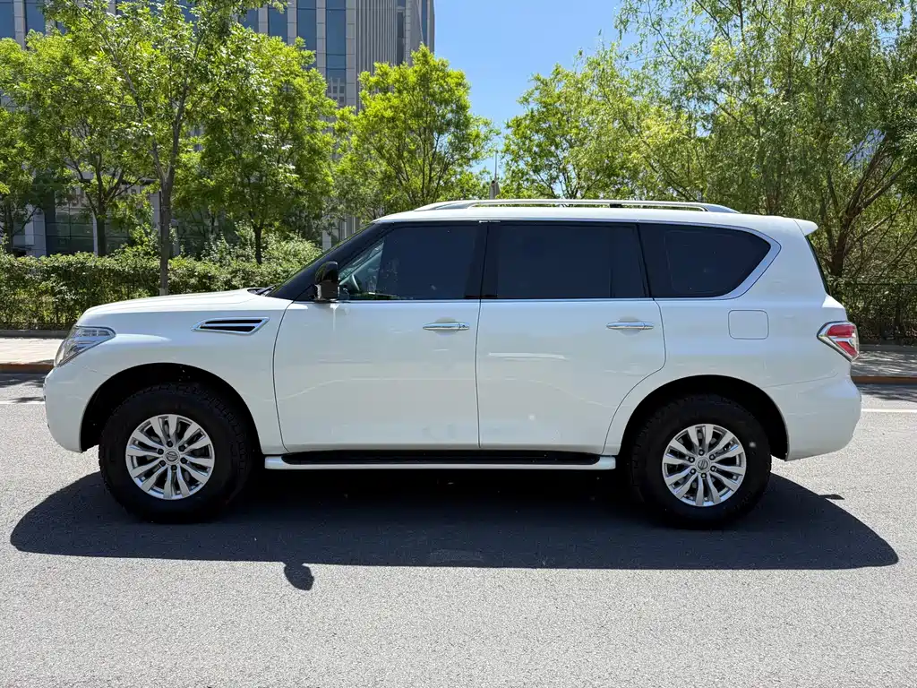 Nissan Patrol 2019 — фото 5