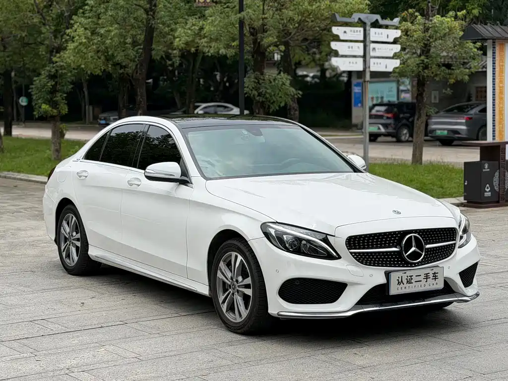 Mercedes-Benz C-Class 2018